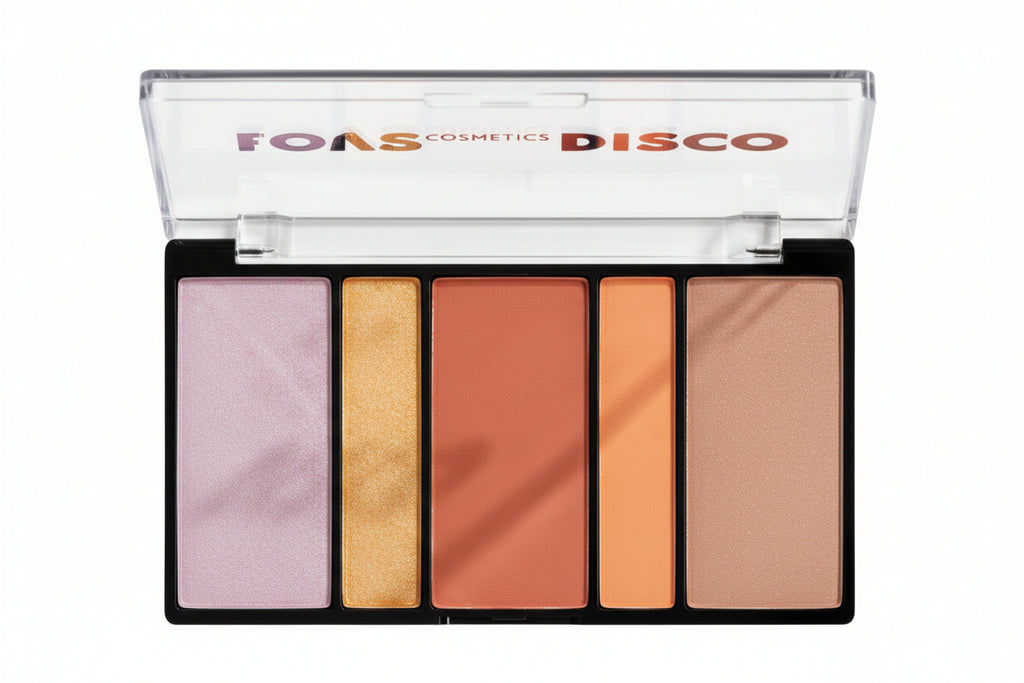 Makeup palette with five different shades of eyeshadow